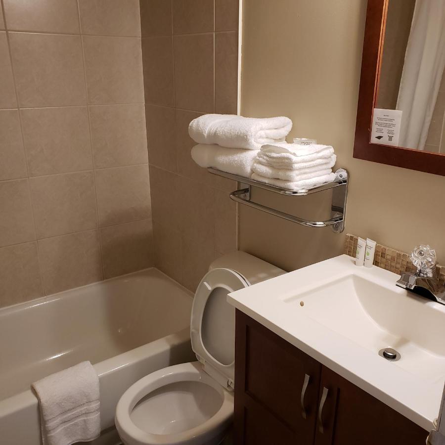 Shemron Suites Hotel Deep River ภายนอก รูปภาพ
